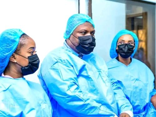 Kinshasa : Près de 2 000 patients opérés gratuitement de la cataracte et des maladies de la rétine.