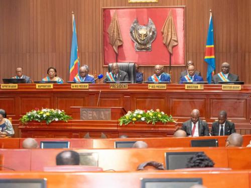 RDC : le Sénat dévoile son agenda de septembre, budget 2027 et référendum au cœur des travaux.