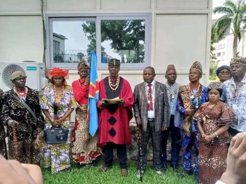 RDC: Les chefs coutumiers alertent Tshisekedi sur les lacunes de la nouvelle loi foncière.
