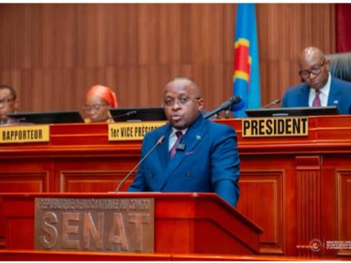 Les cartes d'identité seront disponibles en mai 2026.