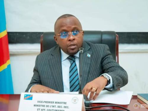 Les assemblées provinciales sommées de ranger dans les “tiroirs” les motions et pétitions